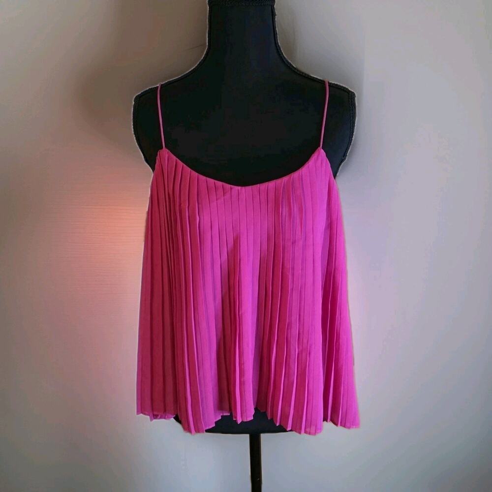 Abercrombie & Fitch‎ Pink Pleated Cami Small Flowy Swing Tank Top Cropped Y2K